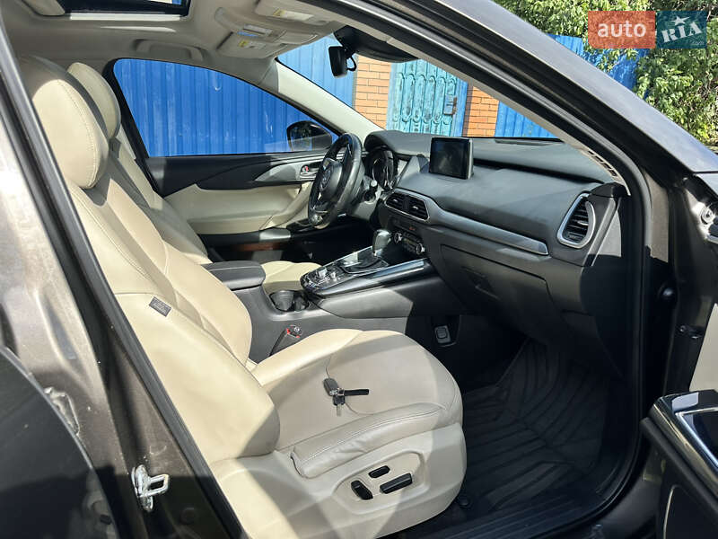 Внедорожник / Кроссовер Mazda CX-9 2017 в Полтаве