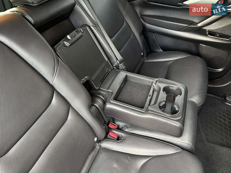 Позашляховик / Кросовер Mazda CX-9 2018 в Києві
