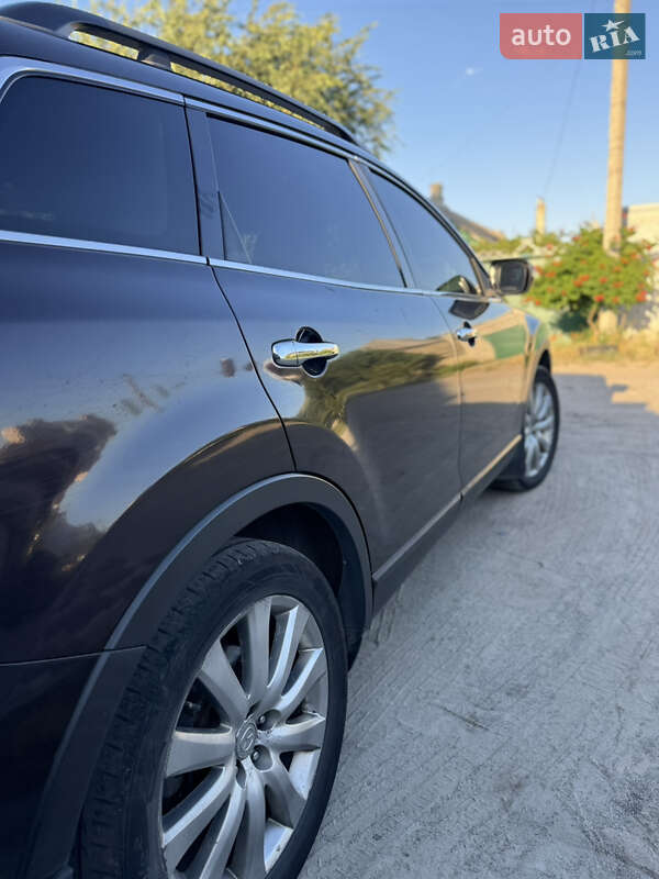 Внедорожник / Кроссовер Mazda CX-9 2007 в Днепре