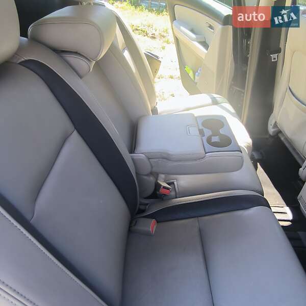 Внедорожник / Кроссовер Mazda CX-9 2007 в Днепре