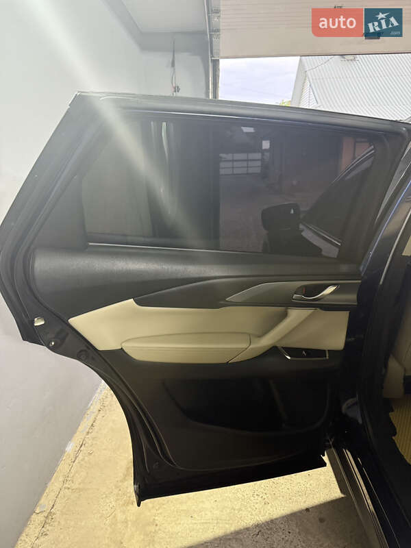 Внедорожник / Кроссовер Mazda CX-9 2016 в Калуше