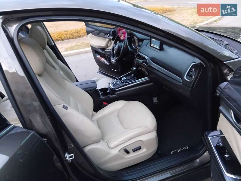 Внедорожник / Кроссовер Mazda CX-9 2016 в Николаеве