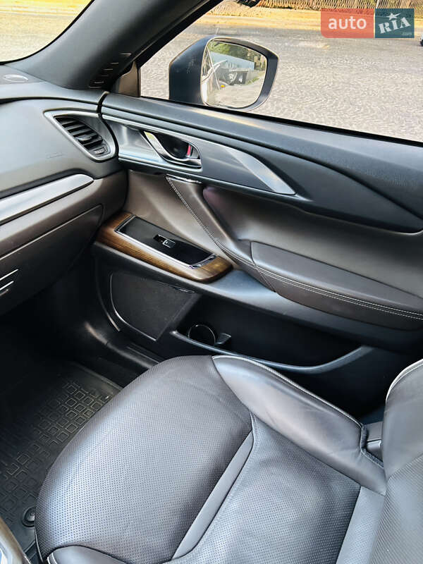 Позашляховик / Кросовер Mazda CX-9 2020 в Львові