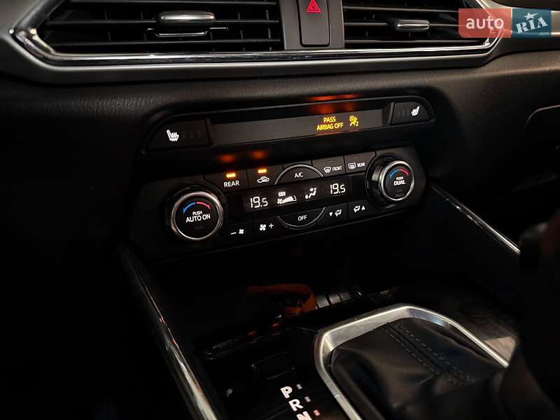 Внедорожник / Кроссовер Mazda CX-9 2016 в Львове