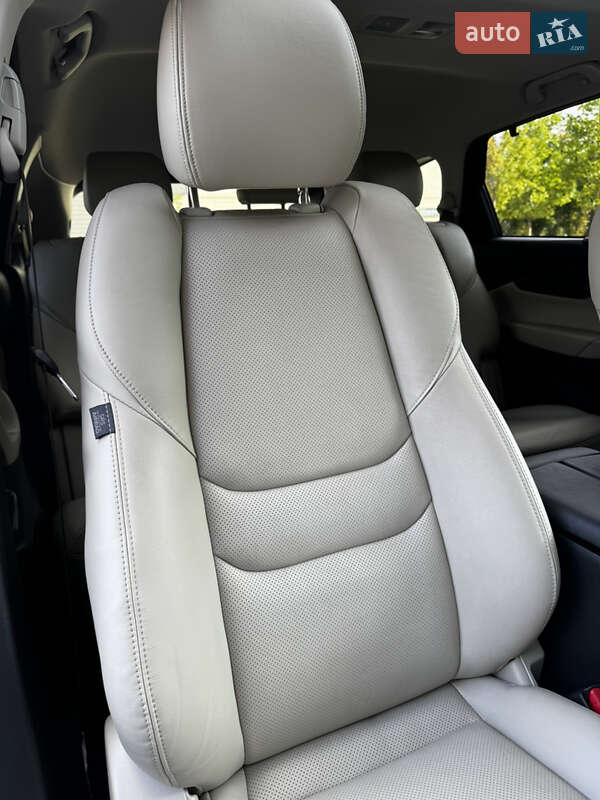 Внедорожник / Кроссовер Mazda CX-9 2018 в Киеве