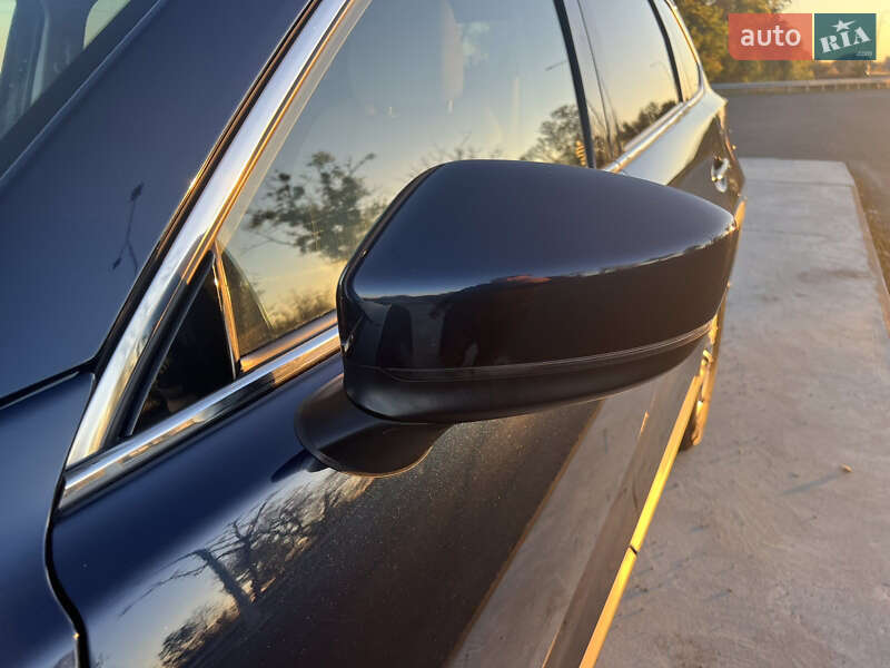 Внедорожник / Кроссовер Mazda CX-9 2018 в Звенигородке