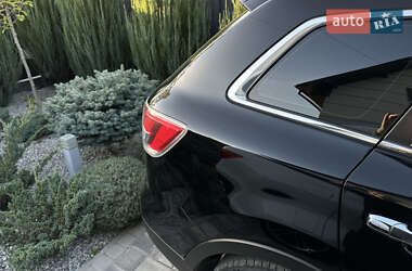 Позашляховик / Кросовер Mazda CX-9 2008 в 