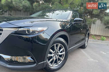 Позашляховик / Кросовер Mazda CX-9 2018 в 