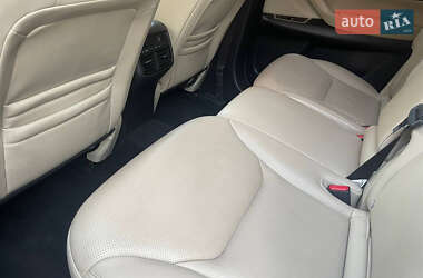 Позашляховик / Кросовер Mazda CX-9 2018 в 