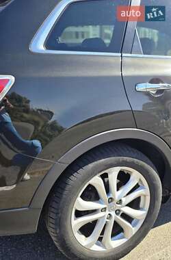 Внедорожник / Кроссовер Mazda CX-9 2011 в 