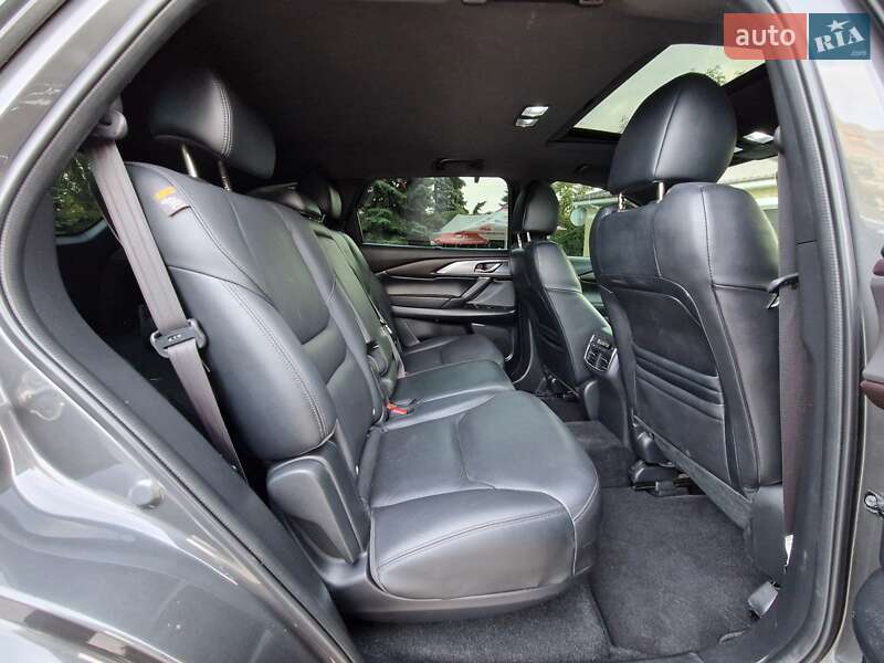 Позашляховик / Кросовер Mazda CX-9 2019 в Дніпрі