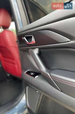 Позашляховик / Кросовер Mazda CX-9 2022 в 