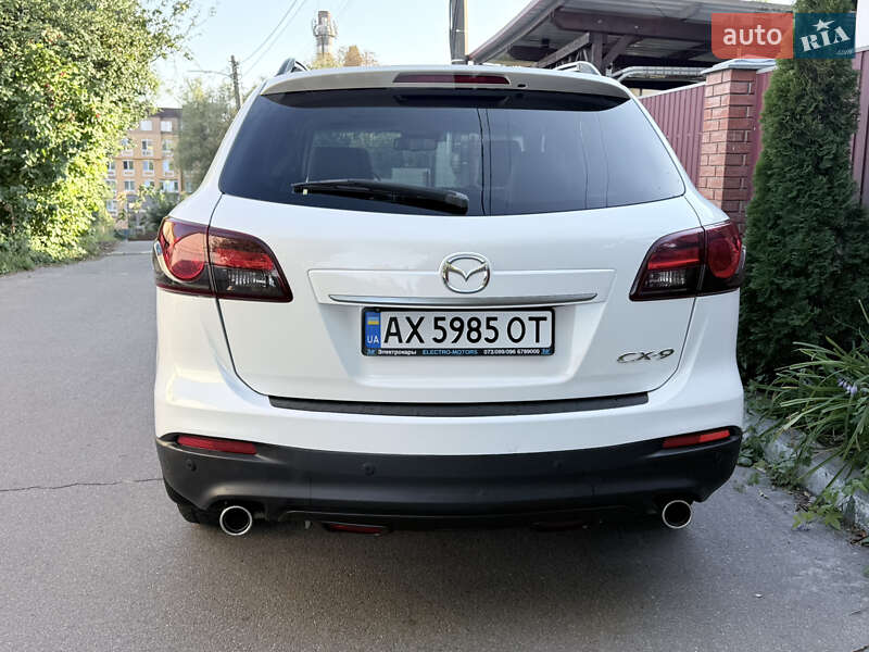 Внедорожник / Кроссовер Mazda CX-9 2013 в Киеве