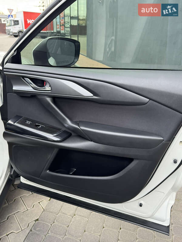 Внедорожник / Кроссовер Mazda CX-9 2019 в Ужгороде