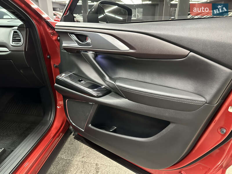 Позашляховик / Кросовер Mazda CX-9 2017 в Харкові