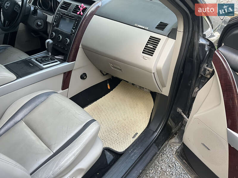 Внедорожник / Кроссовер Mazda CX-9 2007 в Виньковцах