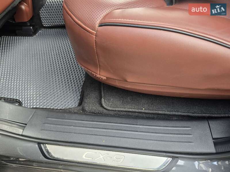 Позашляховик / Кросовер Mazda CX-9 2019 в Києві фото 37 Позашляховик / Кросовер Mazda CX-9 2019 в Києві