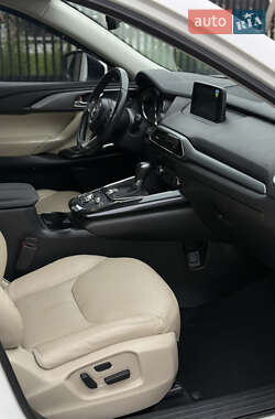 Позашляховик / Кросовер Mazda CX-9 2017 в  фото 16 Позашляховик / Кросовер Mazda CX-9 2017 в