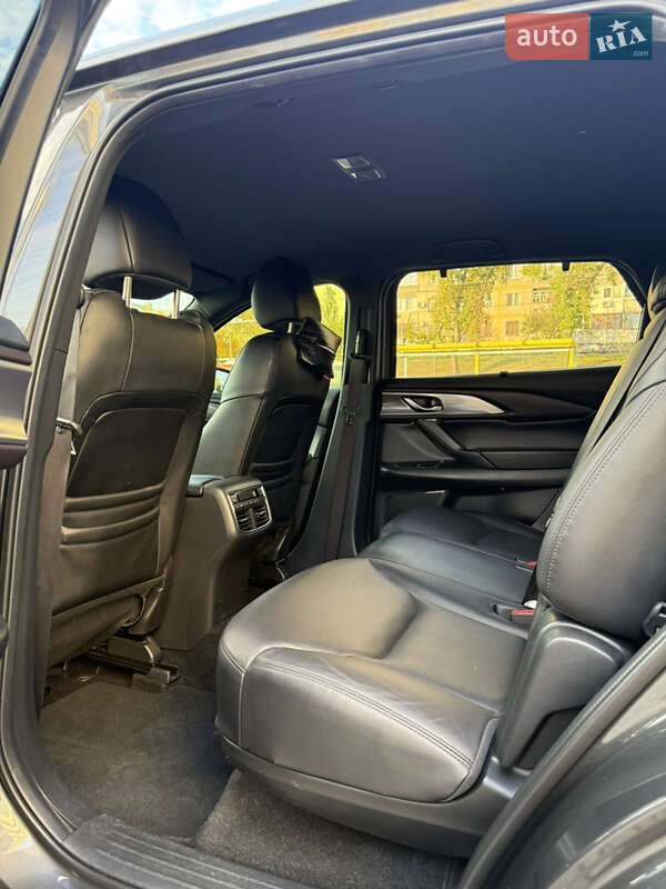 Позашляховик / Кросовер Mazda CX-9 2018 в Дніпрі фото 17 Позашляховик / Кросовер Mazda CX-9 2018 в Дніпрі