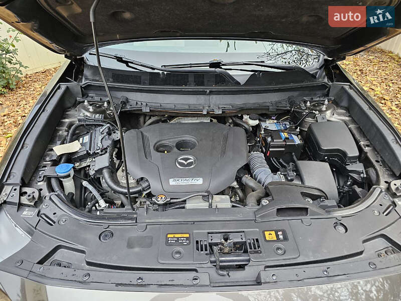 Позашляховик / Кросовер Mazda CX-9 2017 в Полтаві фото 11 Позашляховик / Кросовер Mazda CX-9 2017 в Полтаві