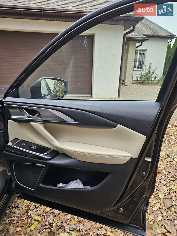 Позашляховик / Кросовер Mazda CX-9 2017 в Полтаві фото 38 Позашляховик / Кросовер Mazda CX-9 2017 в Полтаві