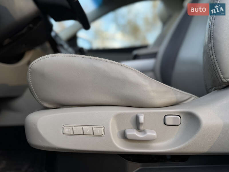 Позашляховик / Кросовер Mazda CX-9 2010 в Дрогобичі