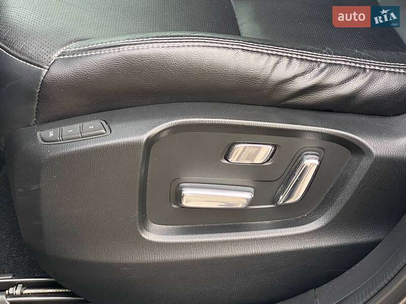Позашляховик / Кросовер Mazda CX-9 2019 в Дніпрі фото 22 Позашляховик / Кросовер Mazda CX-9 2019 в Дніпрі