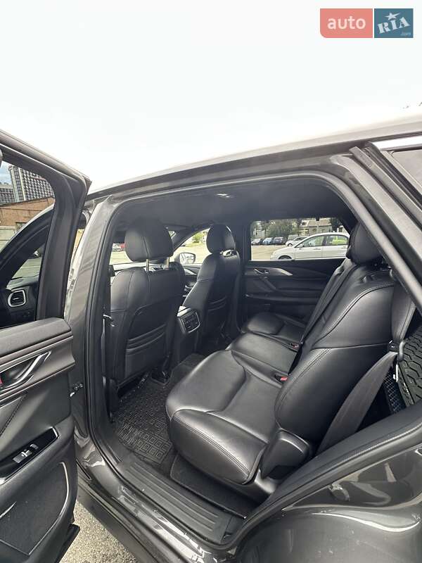 Позашляховик / Кросовер Mazda CX-9 2018 в Києві