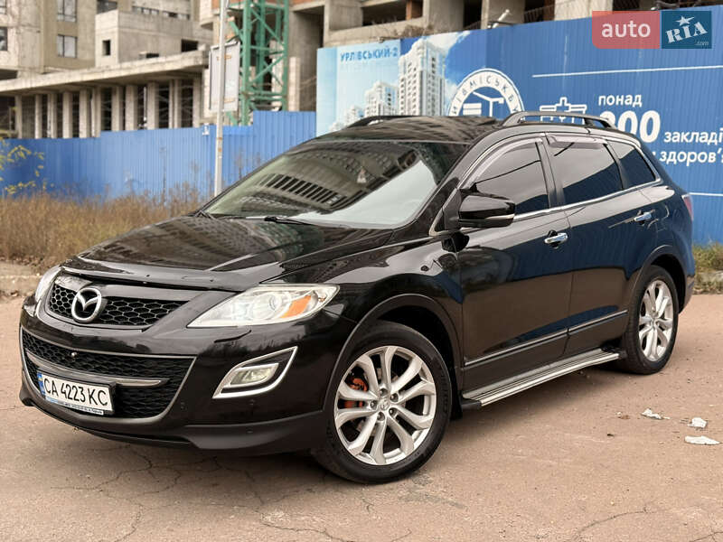 Позашляховик / Кросовер Mazda CX-9 2010 в Києві