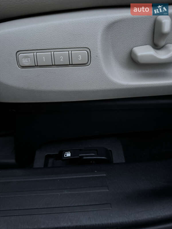 Позашляховик / Кросовер Mazda CX-9 2008 в Запоріжжі фото 14 Позашляховик / Кросовер Mazda CX-9 2008 в Запоріжжі