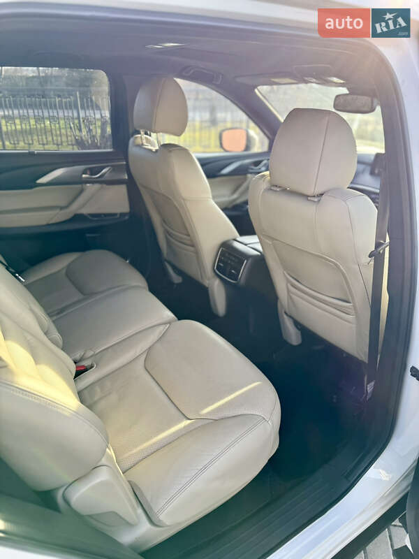 Внедорожник / Кроссовер Mazda CX-9 2016 в Львове