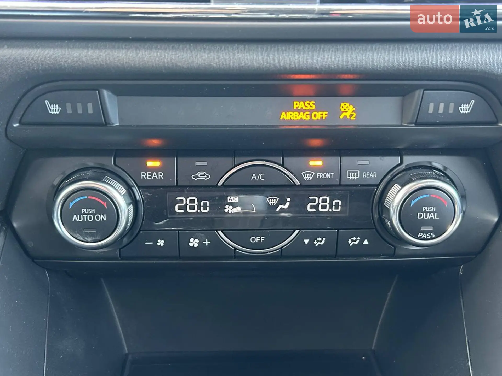 2017 Mazda CX-9 - мініатюра 23