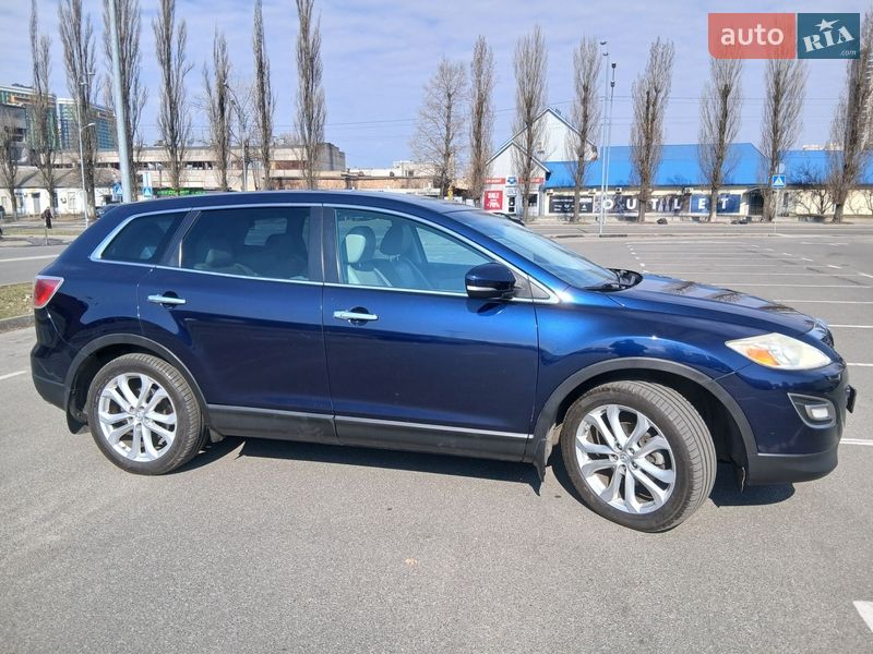Внедорожник / Кроссовер Mazda CX-9 2012 в Киеве
