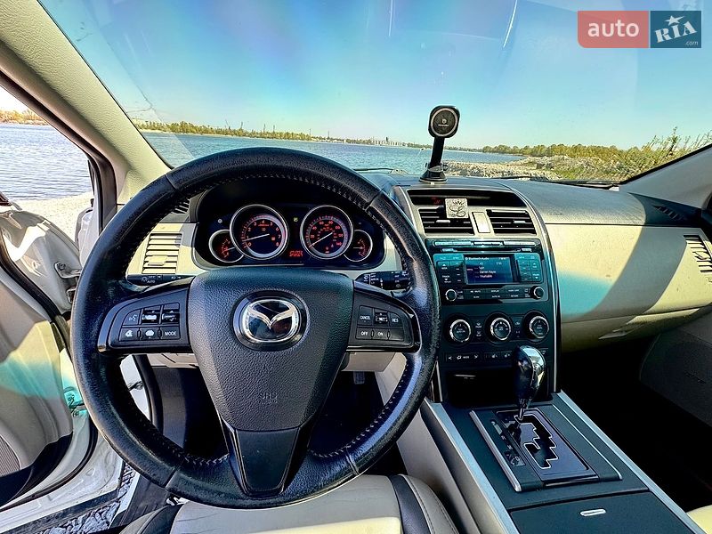 Внедорожник / Кроссовер Mazda CX-9 2009 в Кременчуге