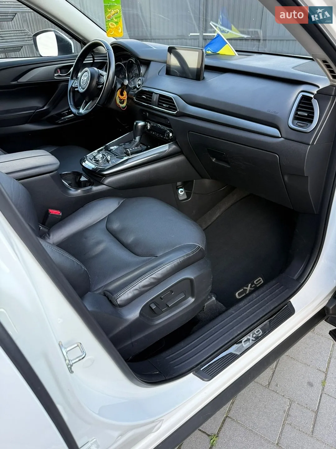 2017 Mazda CX-9 - мініатюра 21