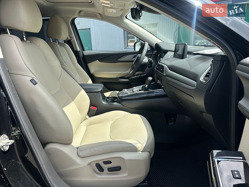 Позашляховик / Кросовер Mazda CX-9 2017 в Києві фото 32 Позашляховик / Кросовер Mazda CX-9 2017 в Києві
