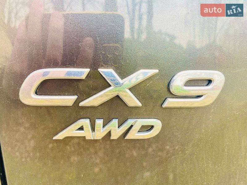 Позашляховик / Кросовер Mazda CX-9 2018 в Києві