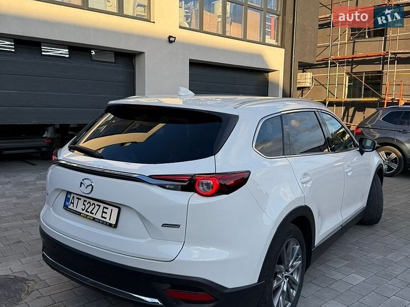 Позашляховик / Кросовер Mazda CX-9 2017 в Івано-Франківську