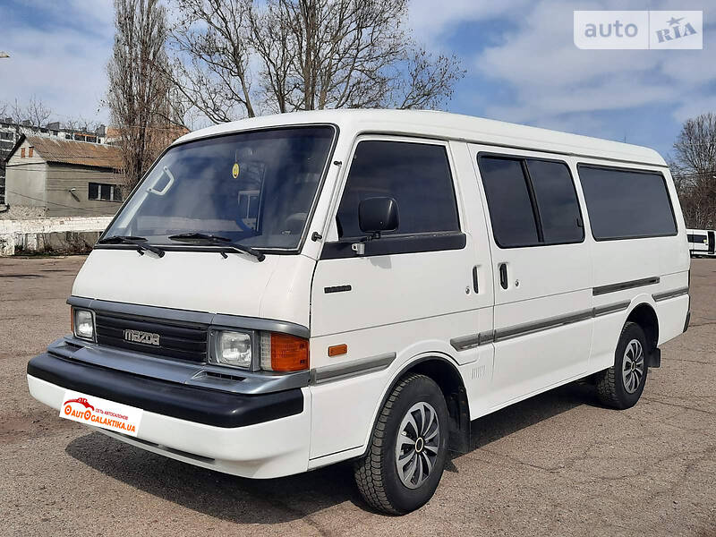 Микроавтобус Mazda E-series 1993 в 