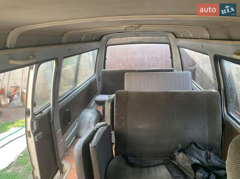 Минивэн Mazda E-series 1997 в Николаеве фото 6 Минивэн Mazda E-series 1997 в Николаеве