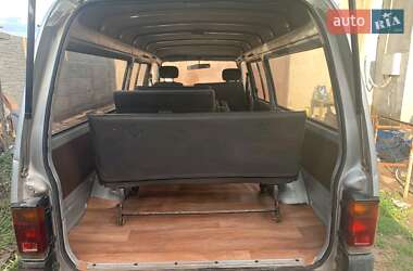 Минивэн Mazda E-series 1997 в Николаеве