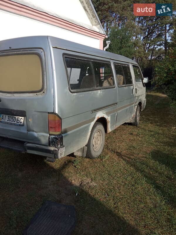 Микроавтобус Mazda E-series 2001 в Дубно фото 2 Микроавтобус Mazda E-series 2001 в Дубно