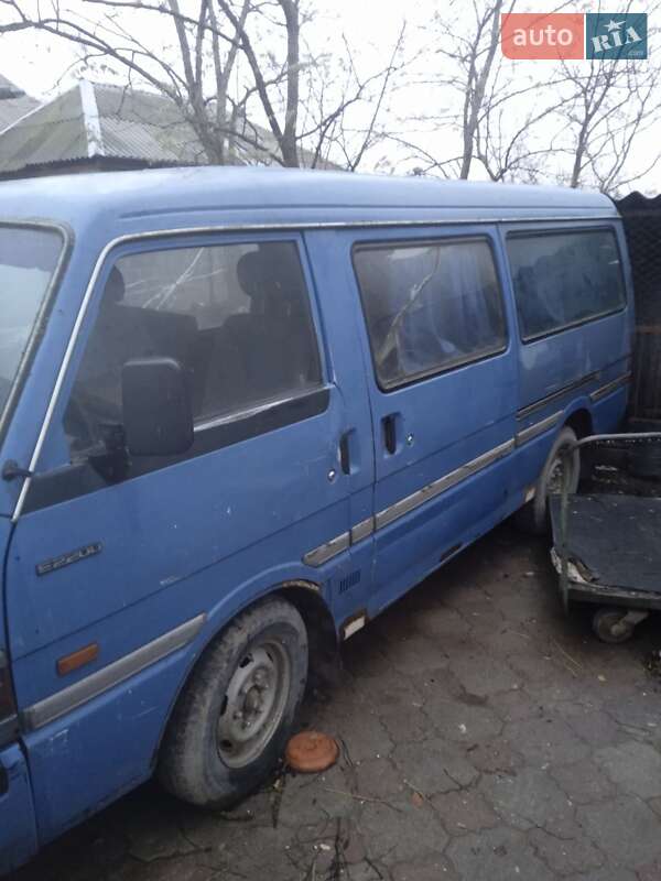 Микровэн Mazda E-series 1994 в Херсоне