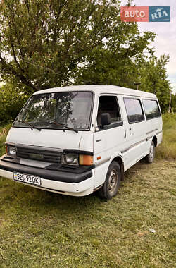 Микроавтобус Mazda E-series 1989 в 