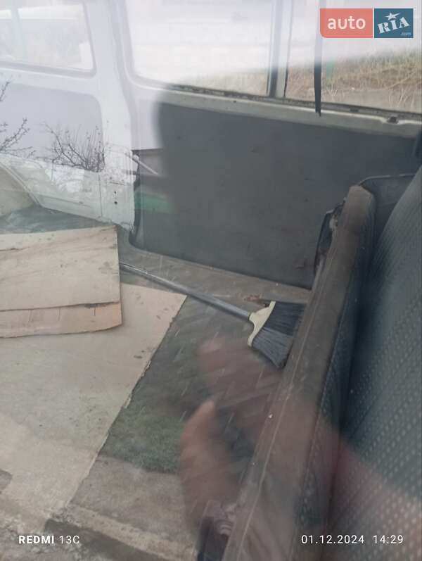 Минивэн Mazda E-series 1992 в Николаеве фото 6 Минивэн Mazda E-series 1992 в Николаеве