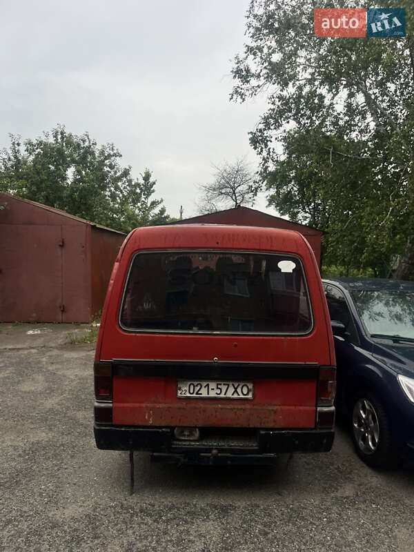 Мінівен Mazda E-series 1995 в Корсунь-Шевченківському фото 4 Мінівен Mazda E-series 1995 в Корсунь-Шевченківському