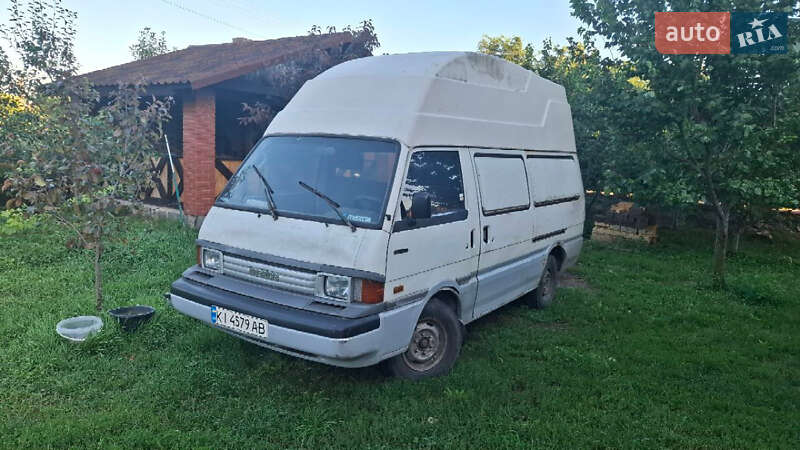 Mazda E-series 1996