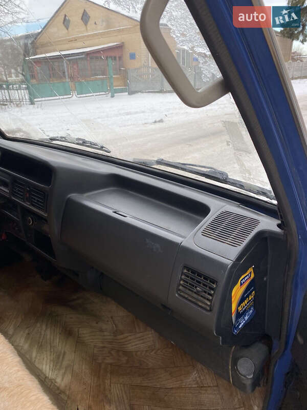 Минивэн Mazda E-series 1997 в Летичеве