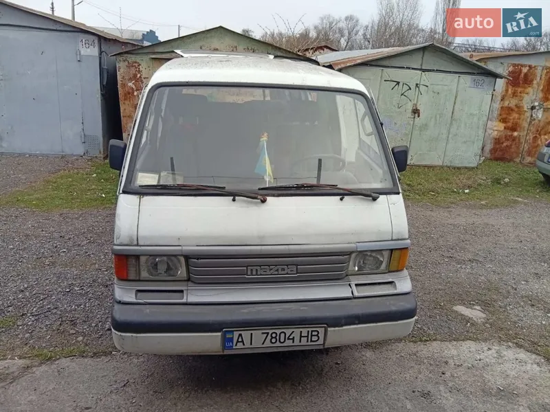 Mazda E-series 1996