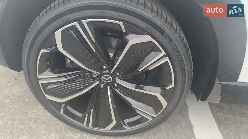 Внедорожник / Кроссовер Mazda EZ-60 2025 в Киеве